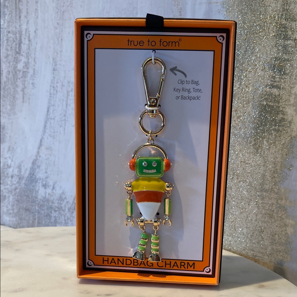 True to Form Hollowing Robot Handbag Charm 🤖 🎃